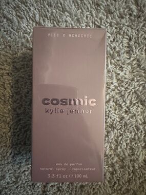 Kylie Jenner Cosmic Eau de Parfum — Dusty Rose